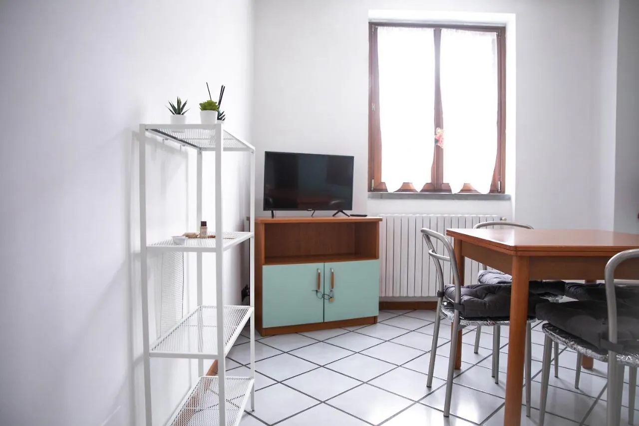 Palazzolo S/O Bilocale Con Box Apartment Pallazzolo sull'Oglio Italy