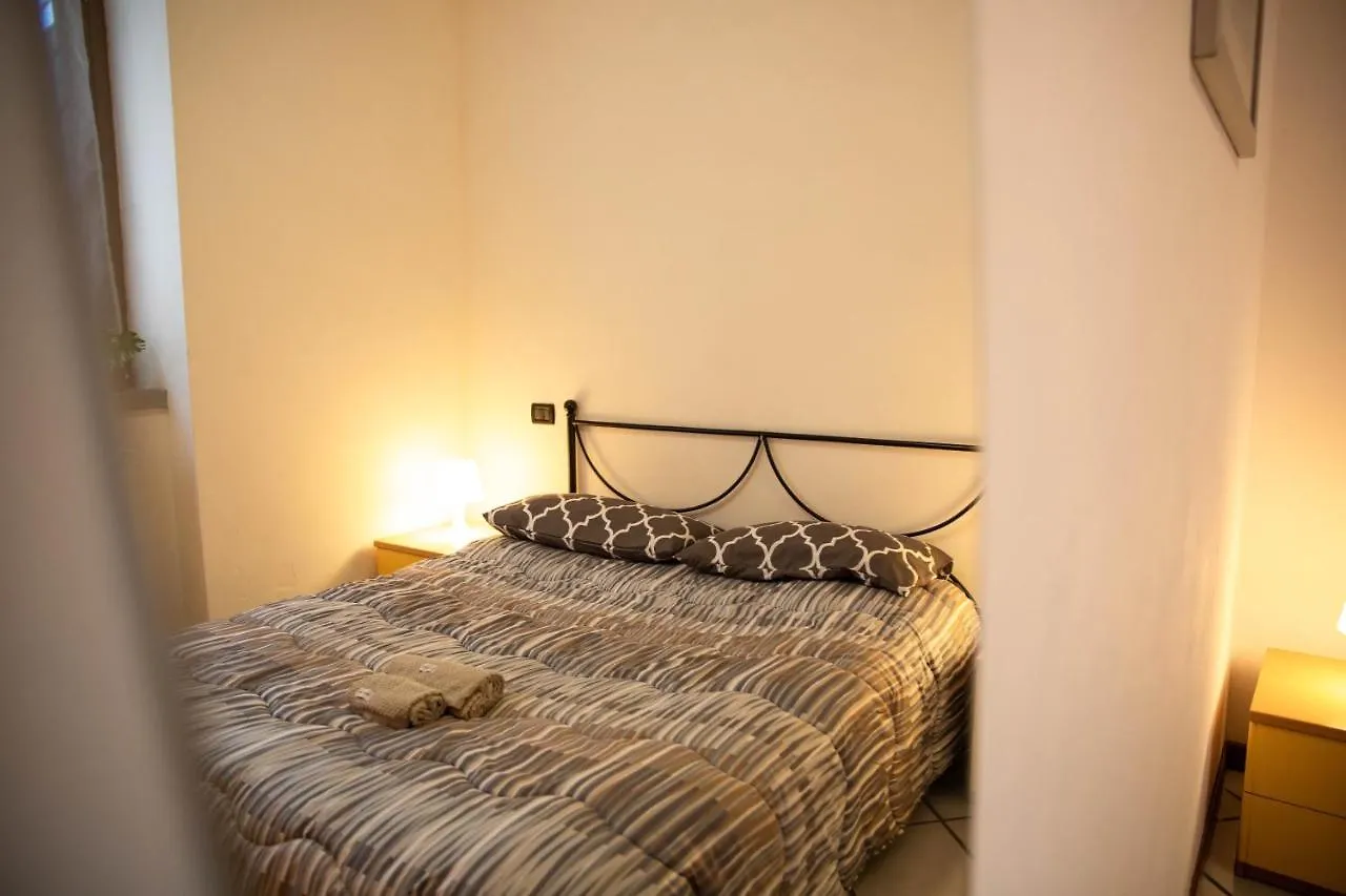 Palazzolo S/O Bilocale Con Box Apartment Pallazzolo sull'Oglio Italy